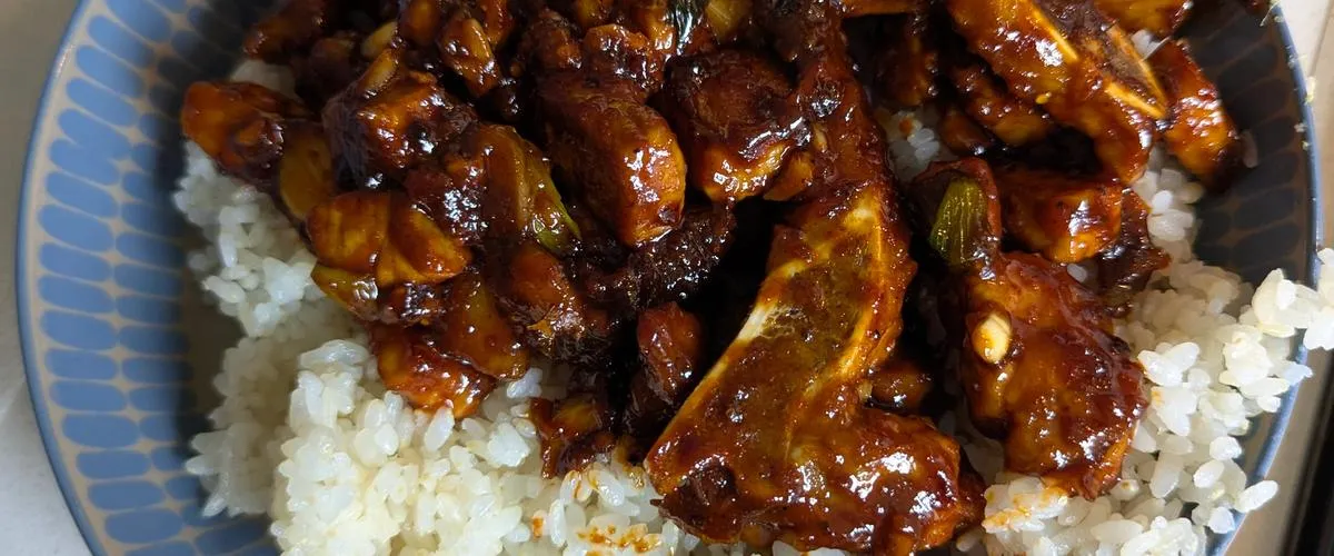 Spicy stir-fried pork